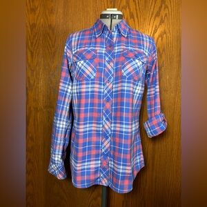 Duluth Trading Co women’s Blue and Red Plaid Shirt - small